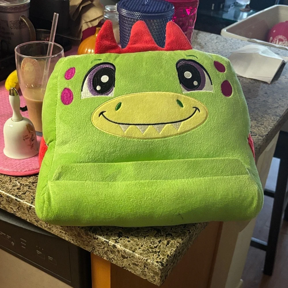 Cute Dinosaur IPad Holder - Picture 1 of 8